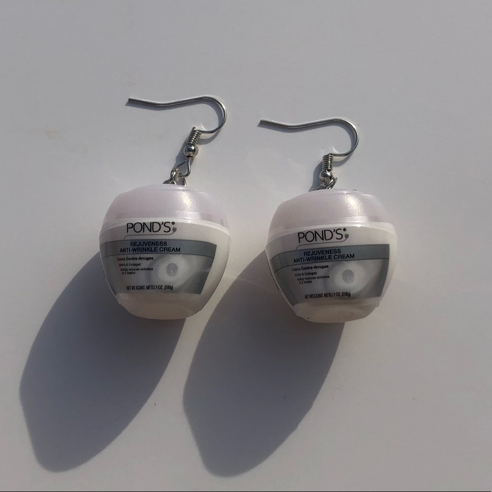 Mini Brands Pond’s Earrings 🔍